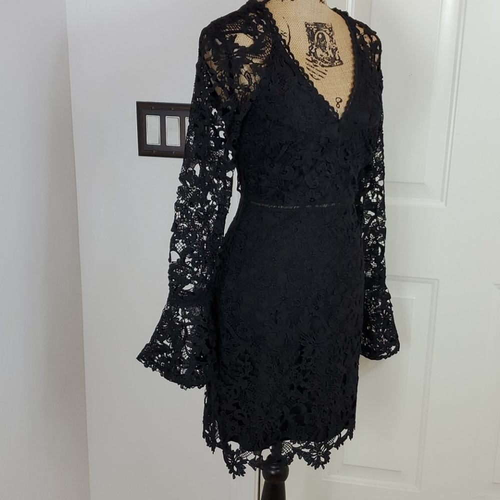 ASTR Dress - Picture 7 of 8